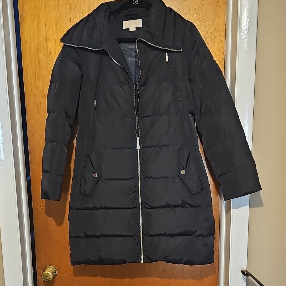 Michael Kors Elegant Black Puffer Jacket